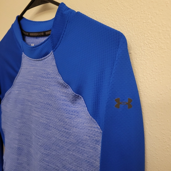 VGUC Under Armor Women's Mock Neck Coldgear Reactor Long Sleeve, Blue, Size Med - Picture 4 of 5